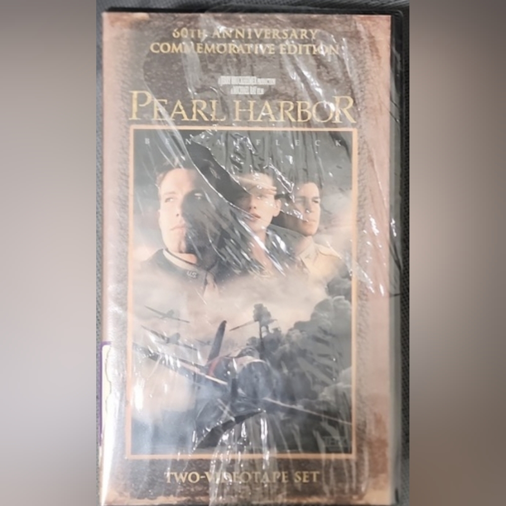 Pearl Harbor 2 tapes 60th Anniversary Commorative Edition VHS Tape Movie